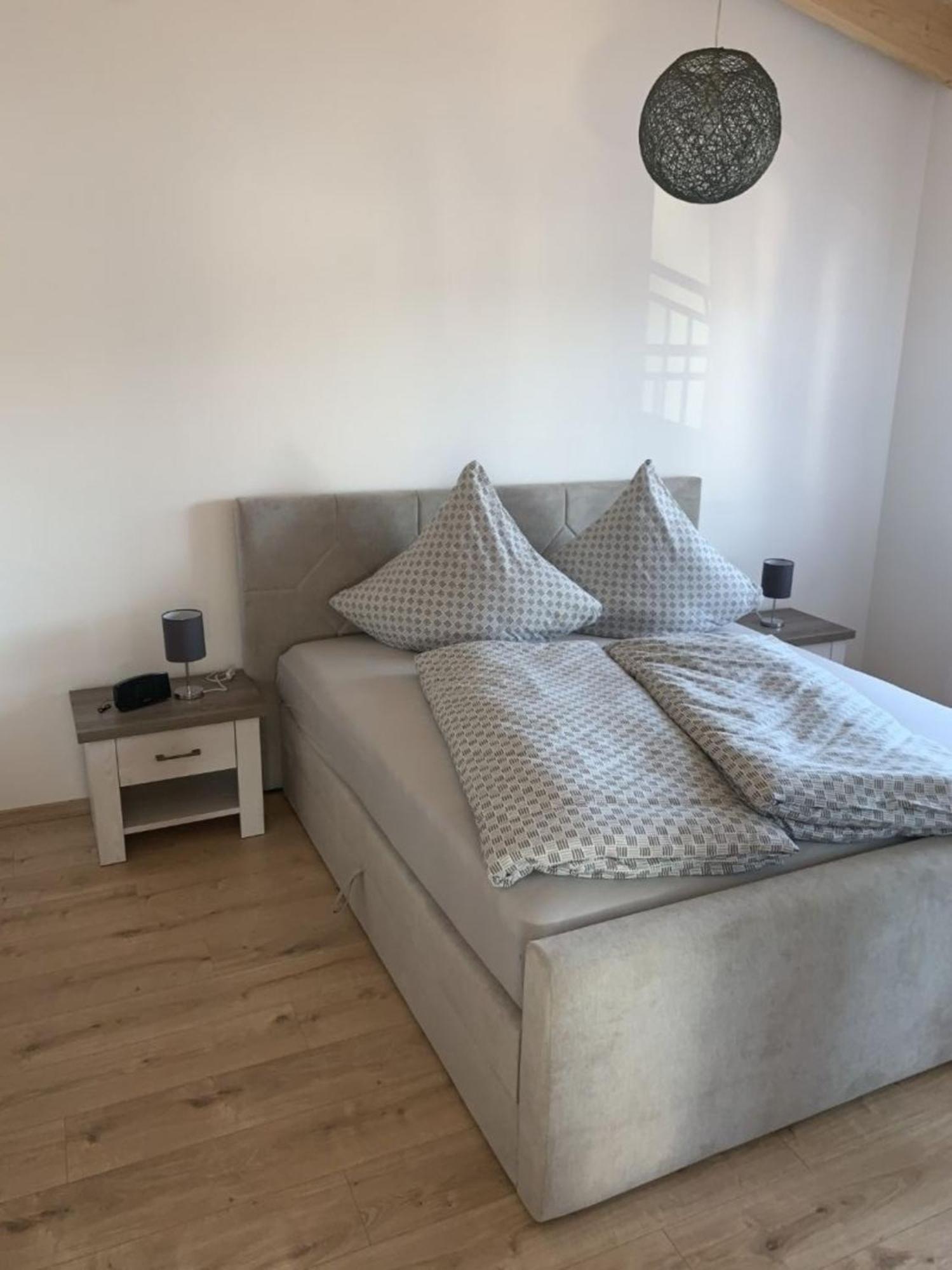 Auf Dem Rheinsteig Apartment Lierschied Luaran gambar